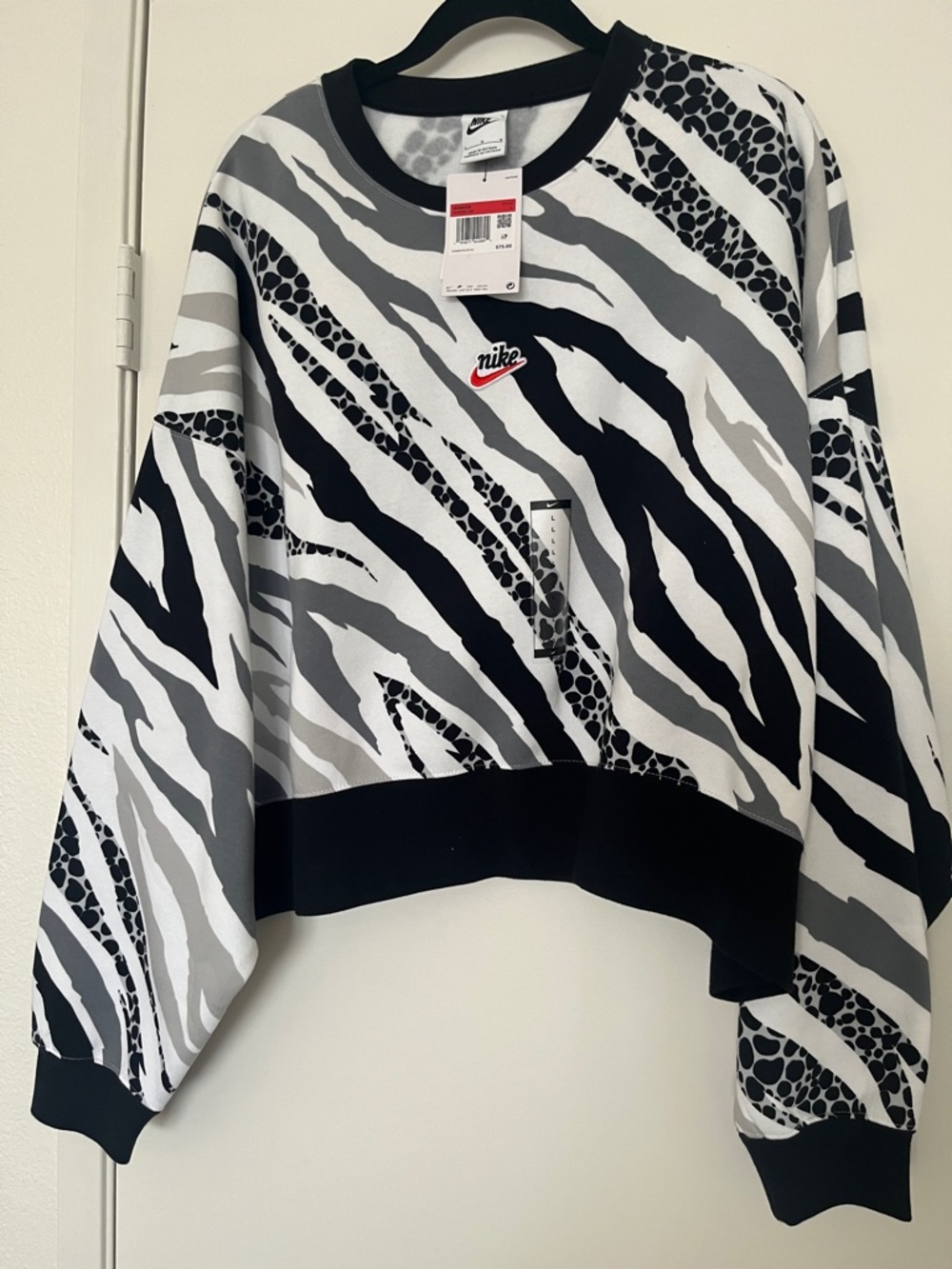 Nike Black, White, Gray Zebra-Print Cropped Sweatshirt
